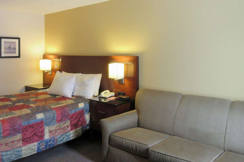 בריינרד Econo Lodge חדר תמונה